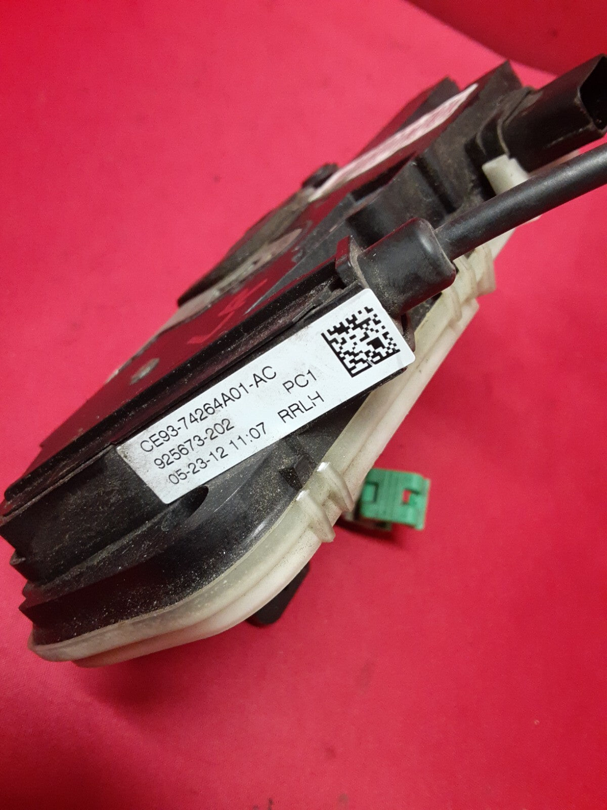 2009 - 2019 Ford Lincoln LEFT REAR Door Latch Lock Actuator CA8Z7426413A