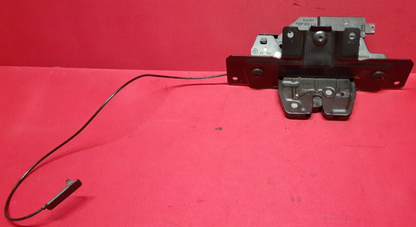 2003 - 2012 Range Rover HSE Rear Liftgate Hatch Trunk Latch Actuator CWC500140