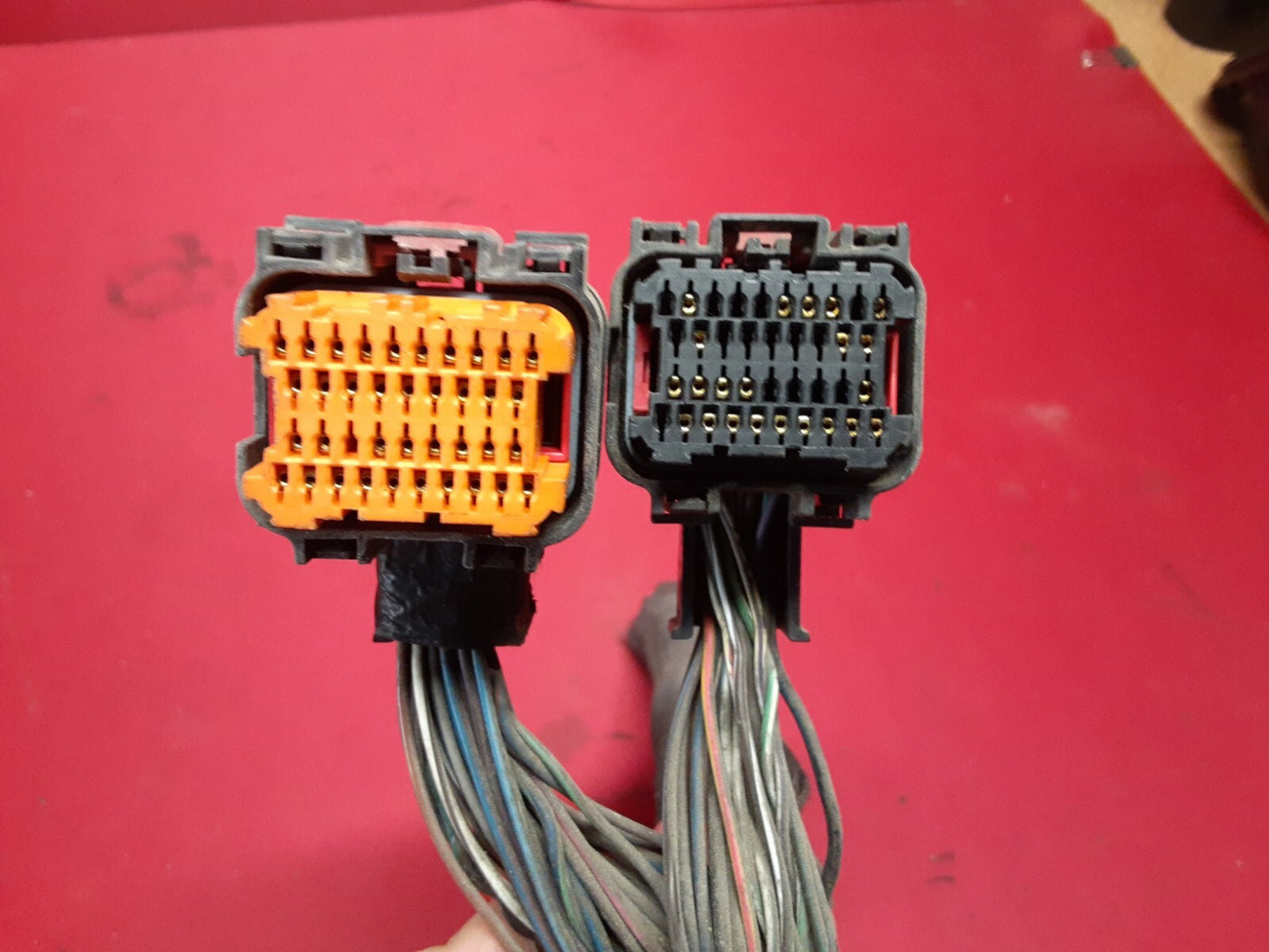 2005 Jeep Grand Cherokee PCM / ECM Computer Powertrain Control Module - PIGTAILS