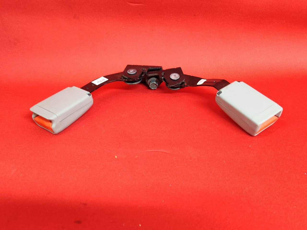 2017-2022 Honda CRV CR-V Rear 2nd Second Row Right / Center Seat Belt Buckles