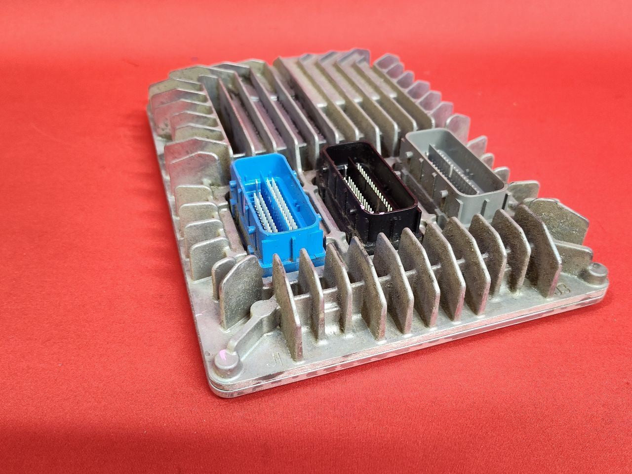 2012-2016 GMC Chevy Buick Cadillac Engine Control Module ECM ECU