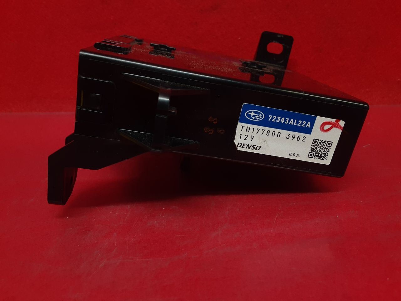 2015 - 2017 Subaru Legacy & Outback HVAC Temperature Blower Control Module