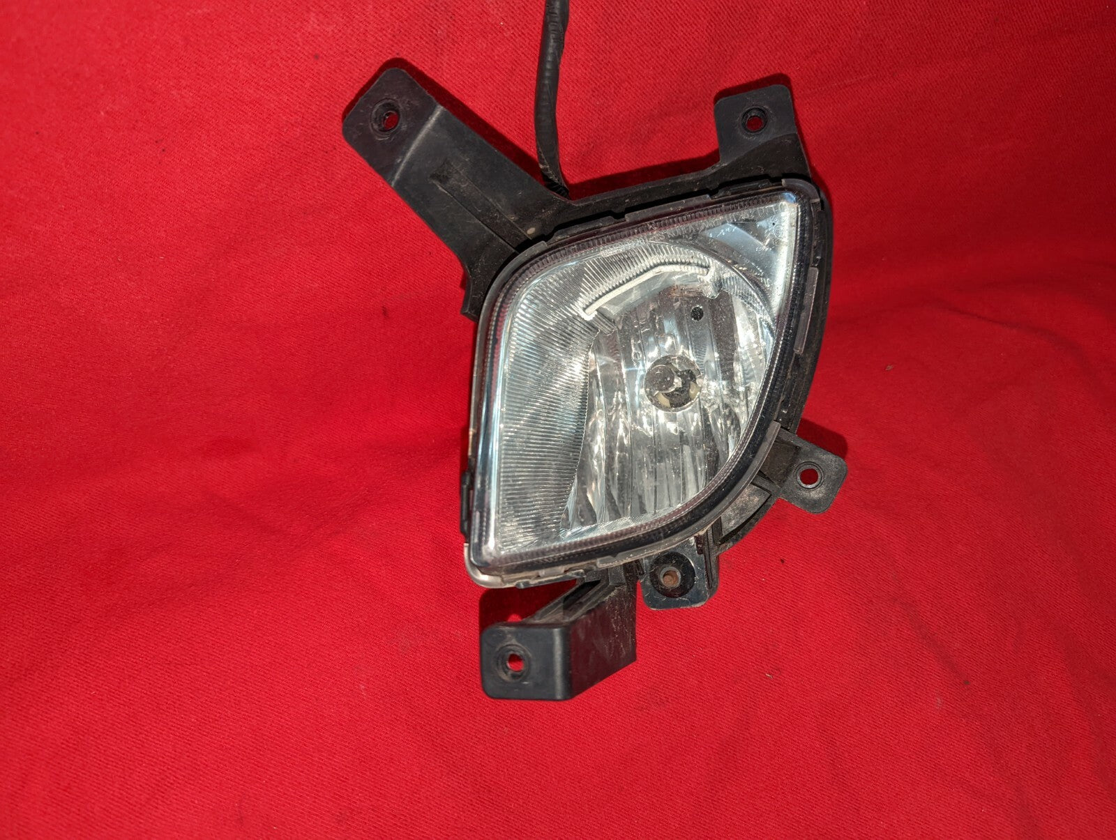2010 2011 2012 2013 2014 2015 Hyundai Tucson LEFT DRIVER Fog Light Lamp
