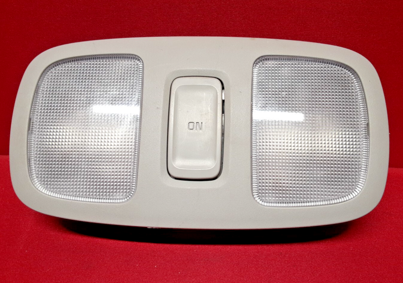 2014 - 2019 Kia Soul Upper Roof Reading Dome Light Lamp Grey 92850-B2000BF3
