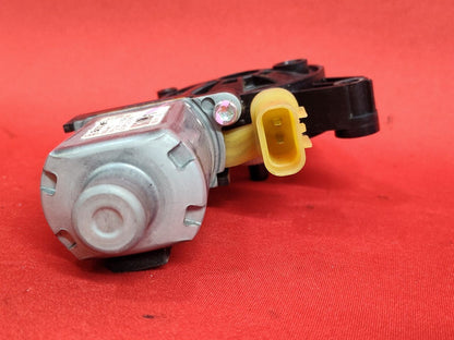 2019-2024 Kia Forte FRONT LEFT DRIVER Power Window Motor 82450-M6010