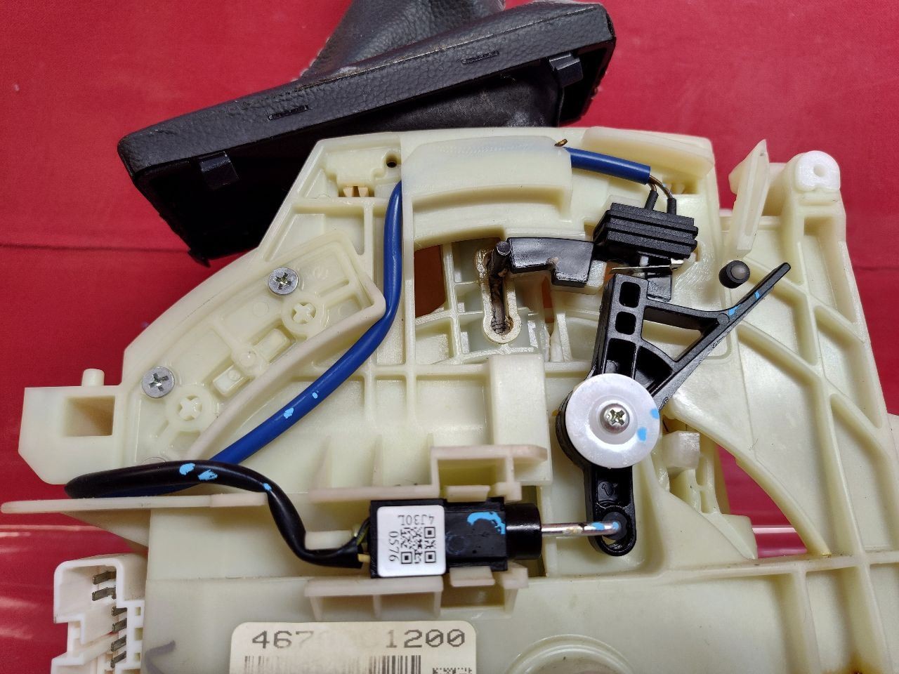2015-2017 Hyundai Sonata 6-Speed Automatic Transmission Shifter Lever w/ Knob