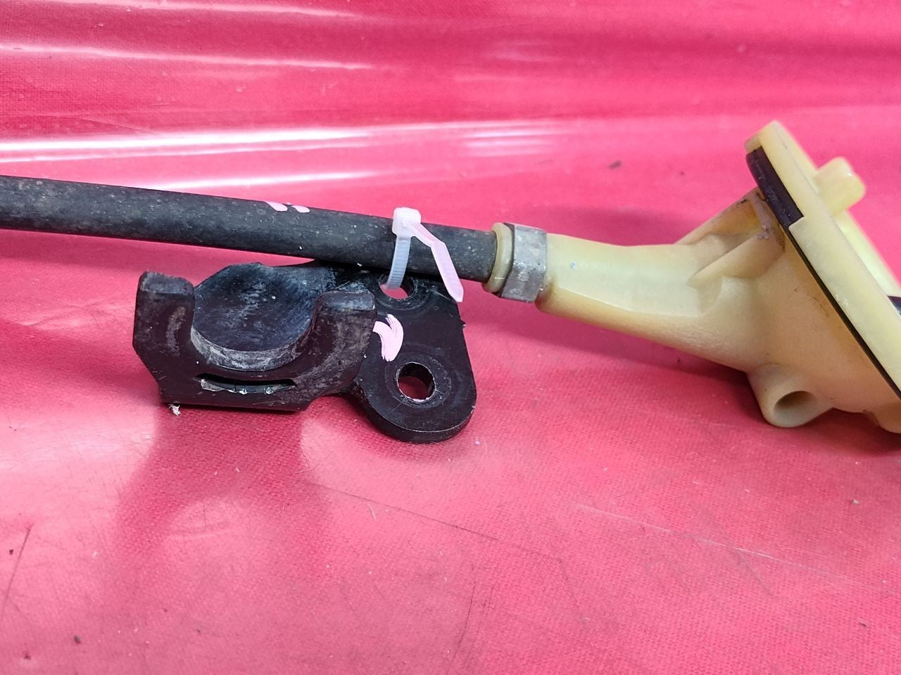 2005-2013 Land Rover LR3 LR4 Automatic Transmission Control Shifter Cable 119k