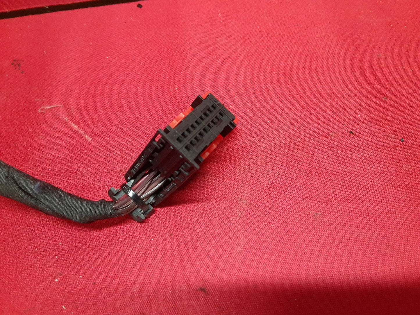 2014 Dodge Dart L4 Speedometer Instrument Cluster MPH 68242388AB - PIGTAIL WIRE