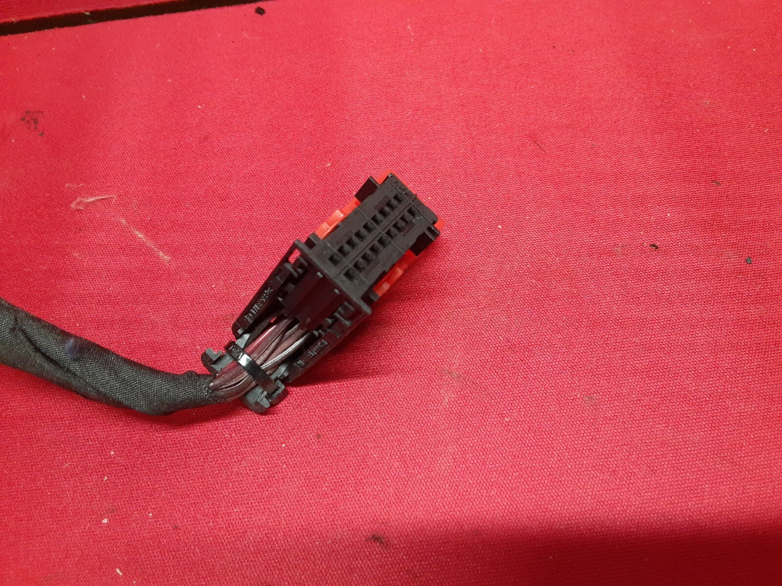 2014 Dodge Dart L4 Speedometer Instrument Cluster MPH 68242388AB - PIGTAIL WIRE