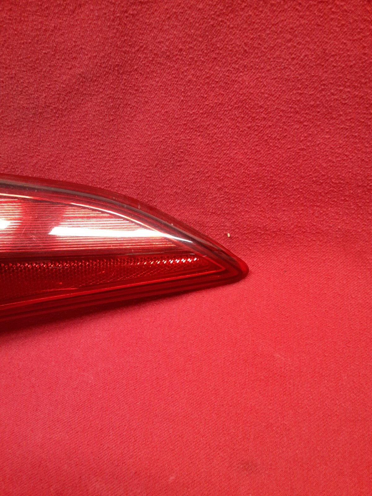 2011 2012 2013 Hyundai Elantra Sedan RIGHT PASSENGER Tail Light Lamp 92402-3X050