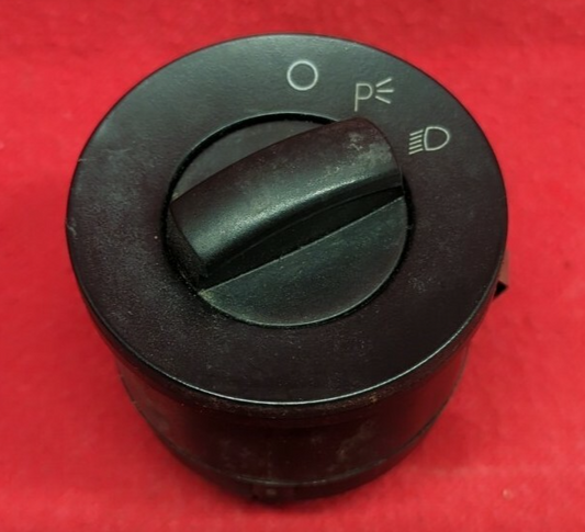 2008 2009 2010 2011 Ford Focus Headlight Lamp Switch Bezel