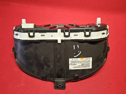 2018 2019 Mitsubishi Eclipse Cross A/T 4WD Speedometer Instrument Cluster 83k