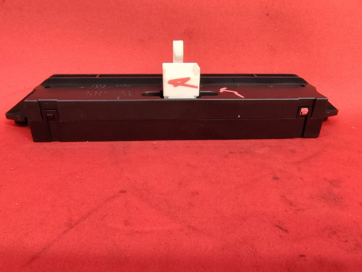 2003-2006 Toyota Camry Digital Clock Time Display Information Screen 83910-33120
