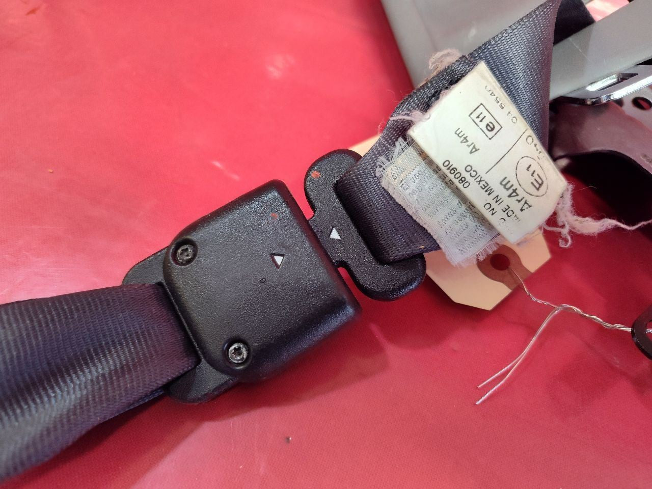 2009-2011 Honda Pilot EX EX-L 2ND SECOND Center From Roof Seat Belt Retractor