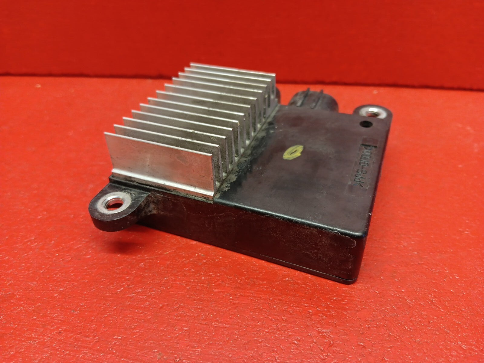 2007 2008 2009 Mazda CX-7 DENSO Fan Control Module 499300-3400