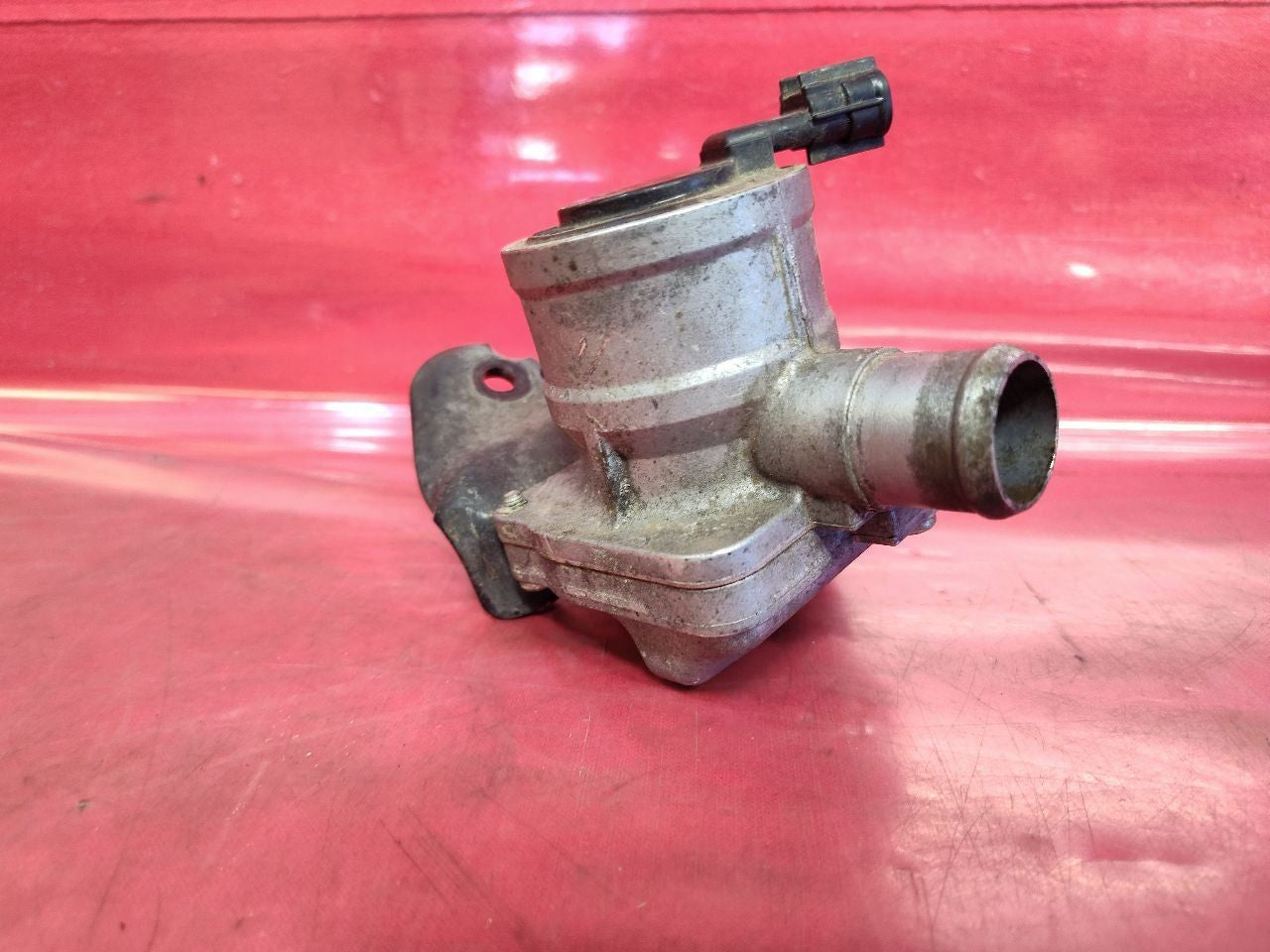 06-21 Subaru 2.5L Turbo EGR Secondary Air Pump Check Valve RIGHT CYLINDER BANK