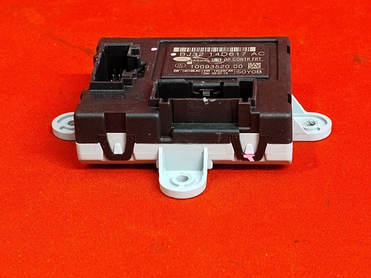 2010-2016 Land Rover 2013-2015 Jaguar FRONT RIGHT PASSENGER Door Control Module
