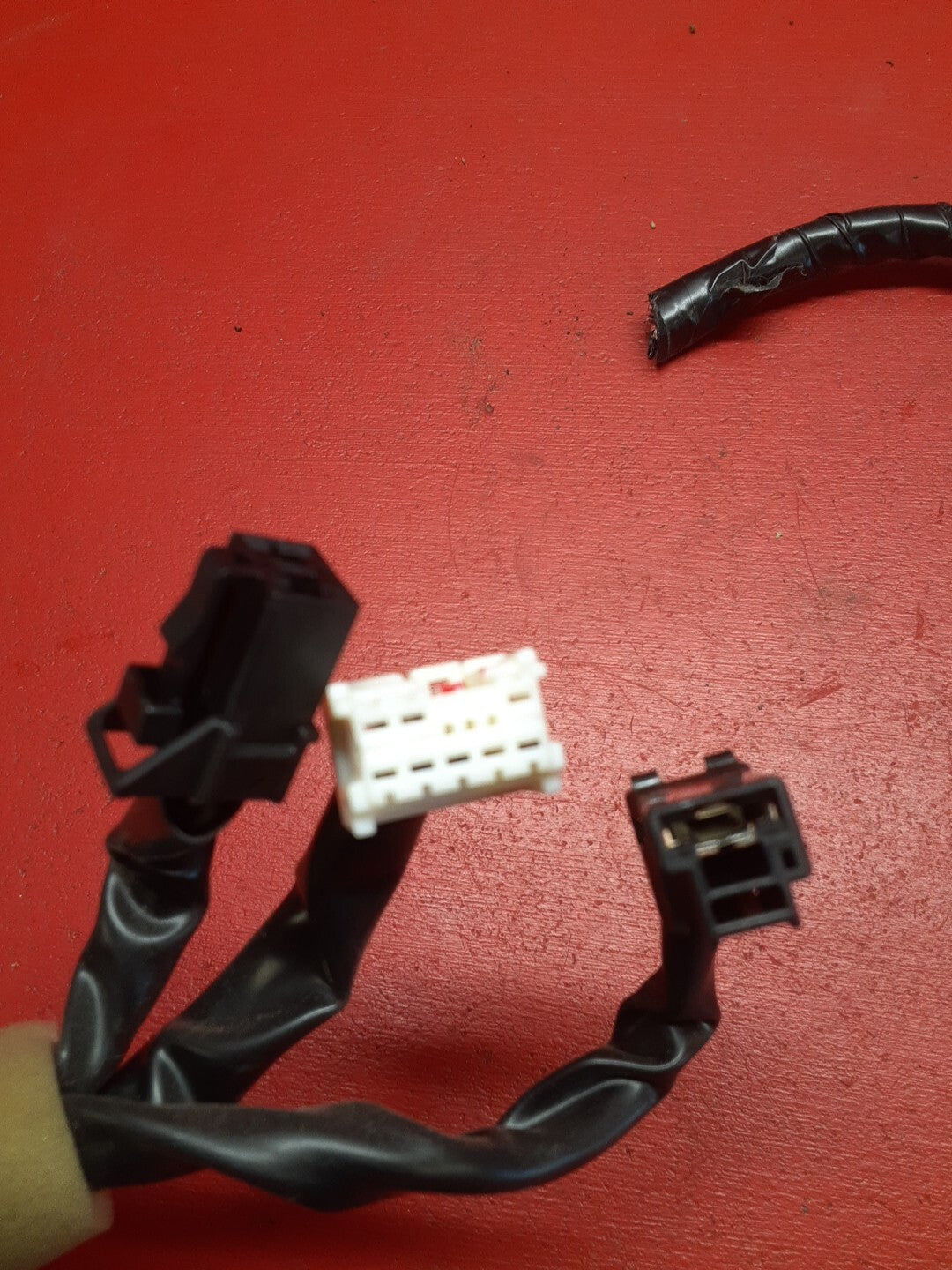 2005 Nissan Pathfinder Cabin Fuse Block Relay PIGTAILS 1564-EA000
