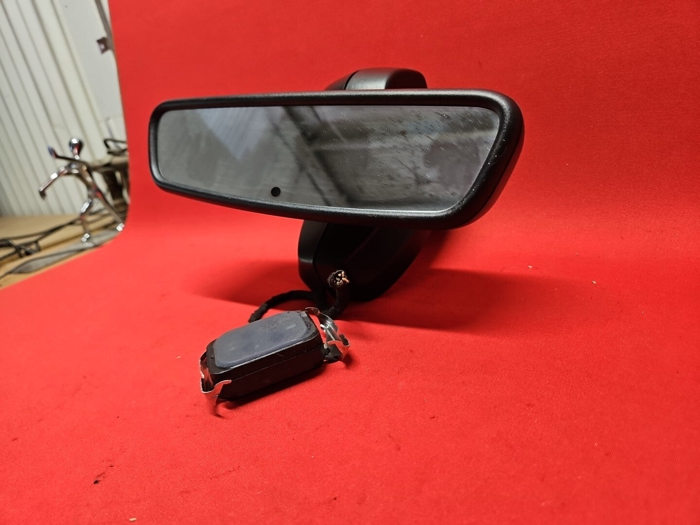 2010 - 2013 Range Rover Sport & LR4 Rear View Mirror w/ Rain Sensor + Camera