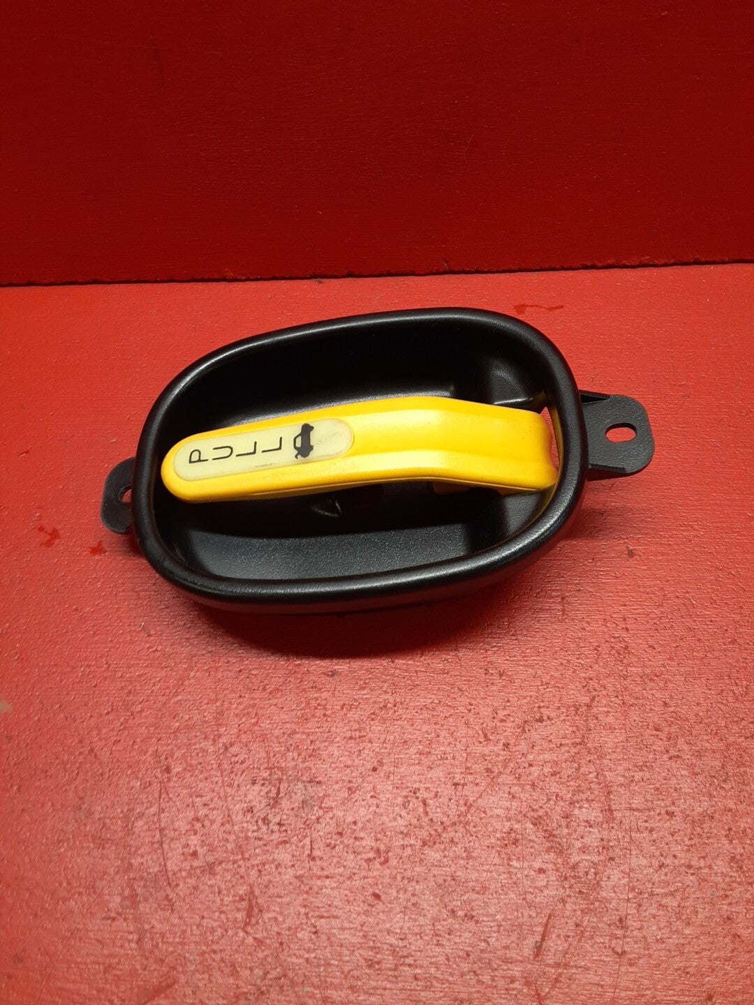2001-2011 Hyundai Multi Vehicle Trunk inside Latch Release 81221-2D000