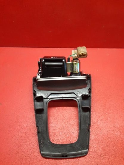 2003 2004 2005 Subaru Forester Shiter Trim Bezel Ash Tray 12v 92121SA040