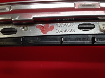 18-20 Buick Regal Sportback TourX Dash Radio Display Screen Trim Bezel Molding