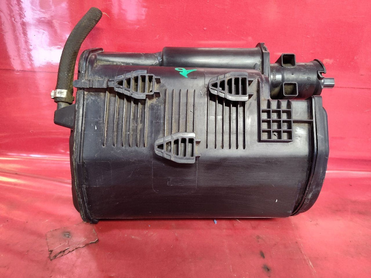 2007-2017 Mercedes C-Class Evaporative Emissions Fuel Vapor Charcoal Canister