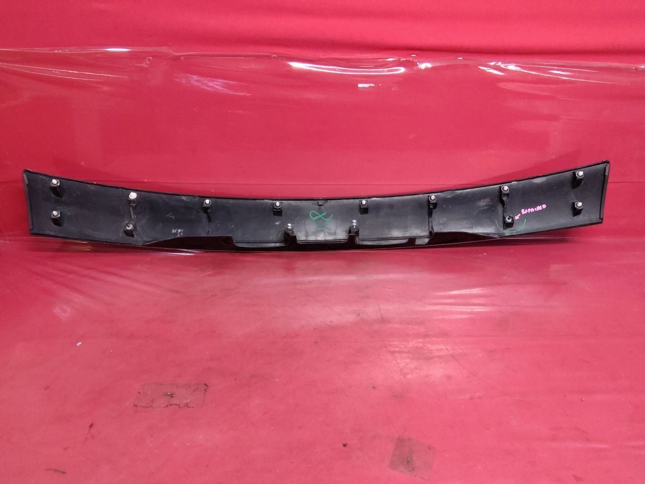 18-20 Mitsubishi Eclipse Cross SE/SEL Liftgate Hatch Emblem Trim Panel X42 Black