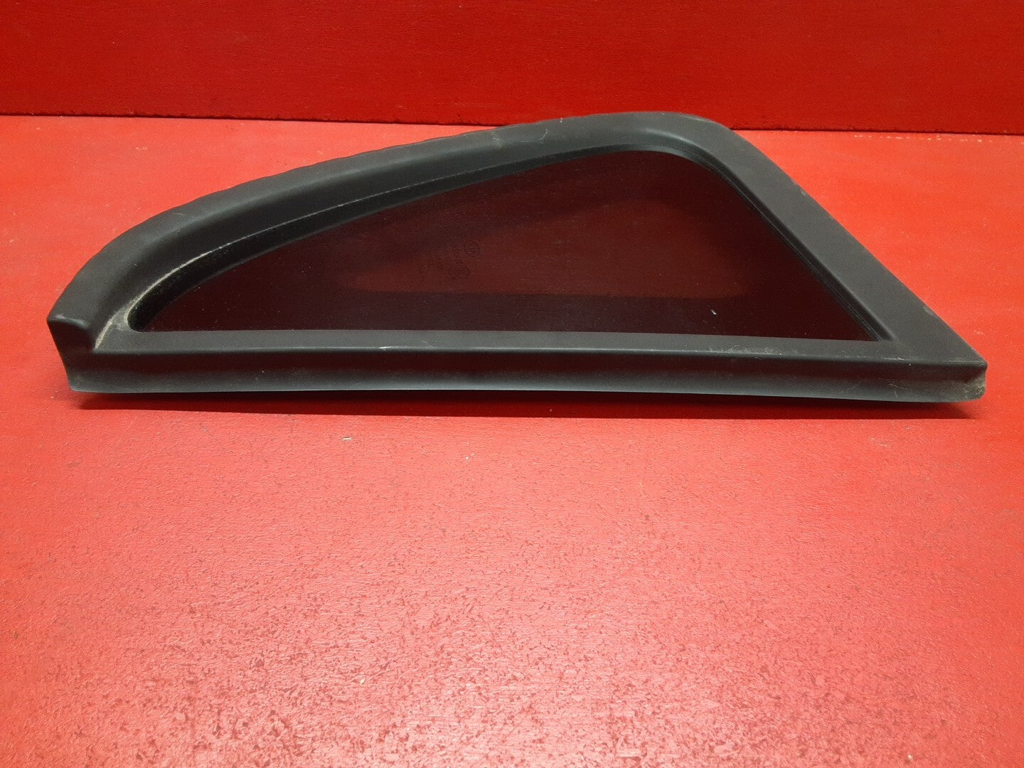 2010 -2013 Kia Soul Right Rear Quarter Glass OEM 87820-2K020