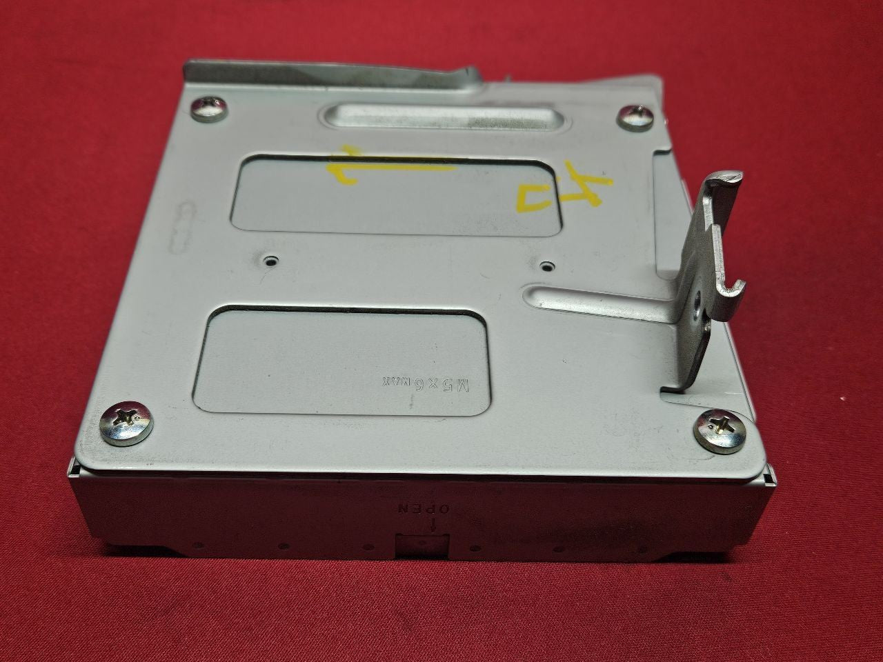2011 2012 Infiniti QX56 Park Assist Camera Controller Antenna Control Module