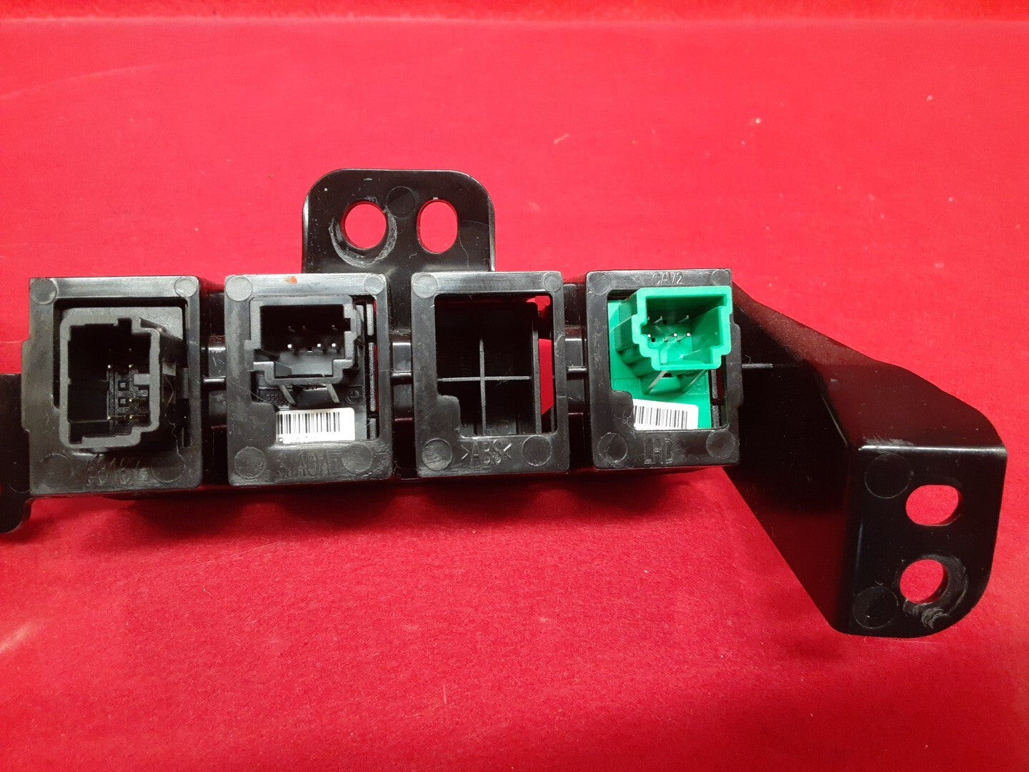 13-20 Infiniti Traction Control Power lift gate Switch Panel Dash 68168-3JA0A