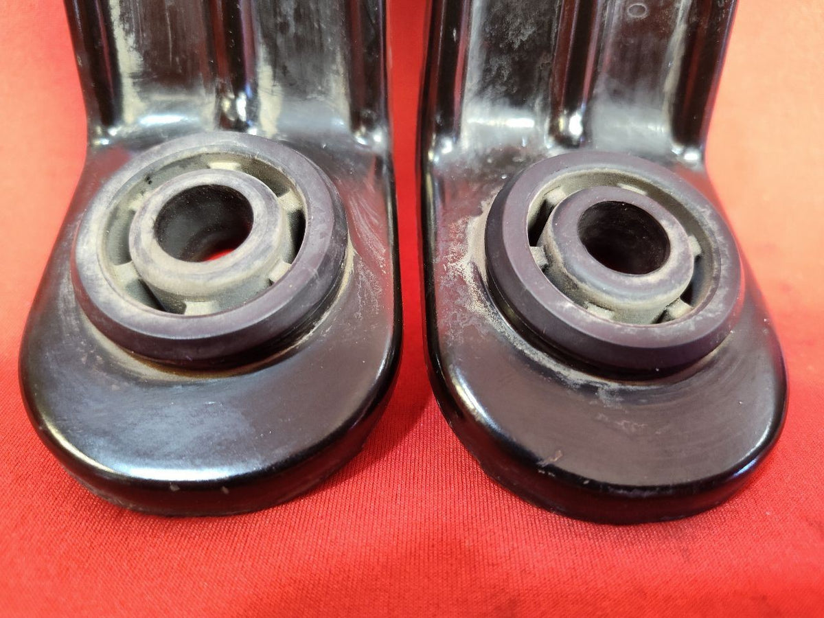 2012-2015 Chevy Captiva Sport 08-10 Saturn Vue Upper Radiator Mount Brackets (2)