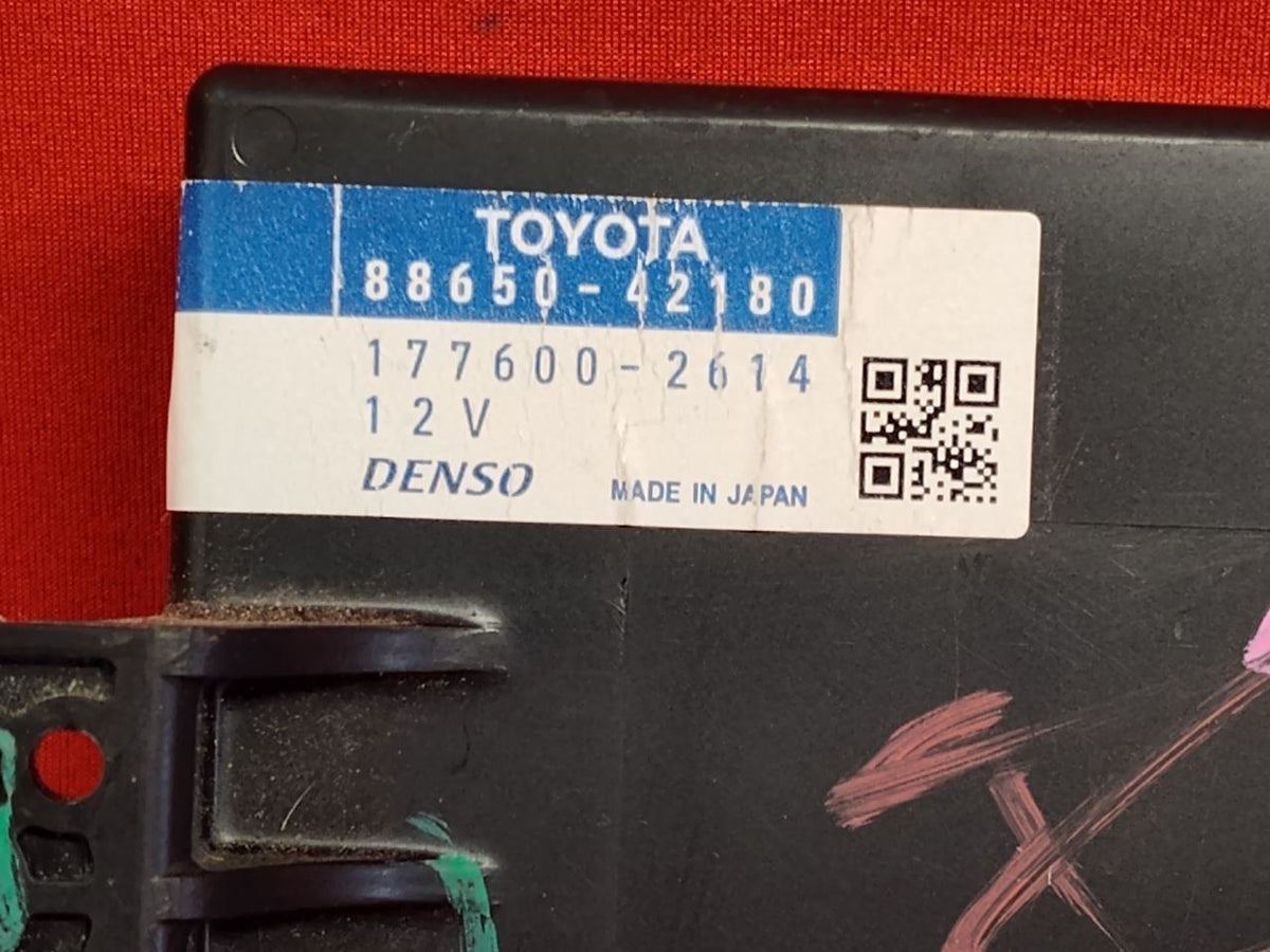 2006-2008 Toyota Rav4 Base/Sport HVAC Climate Temp Control Module 88650-42180