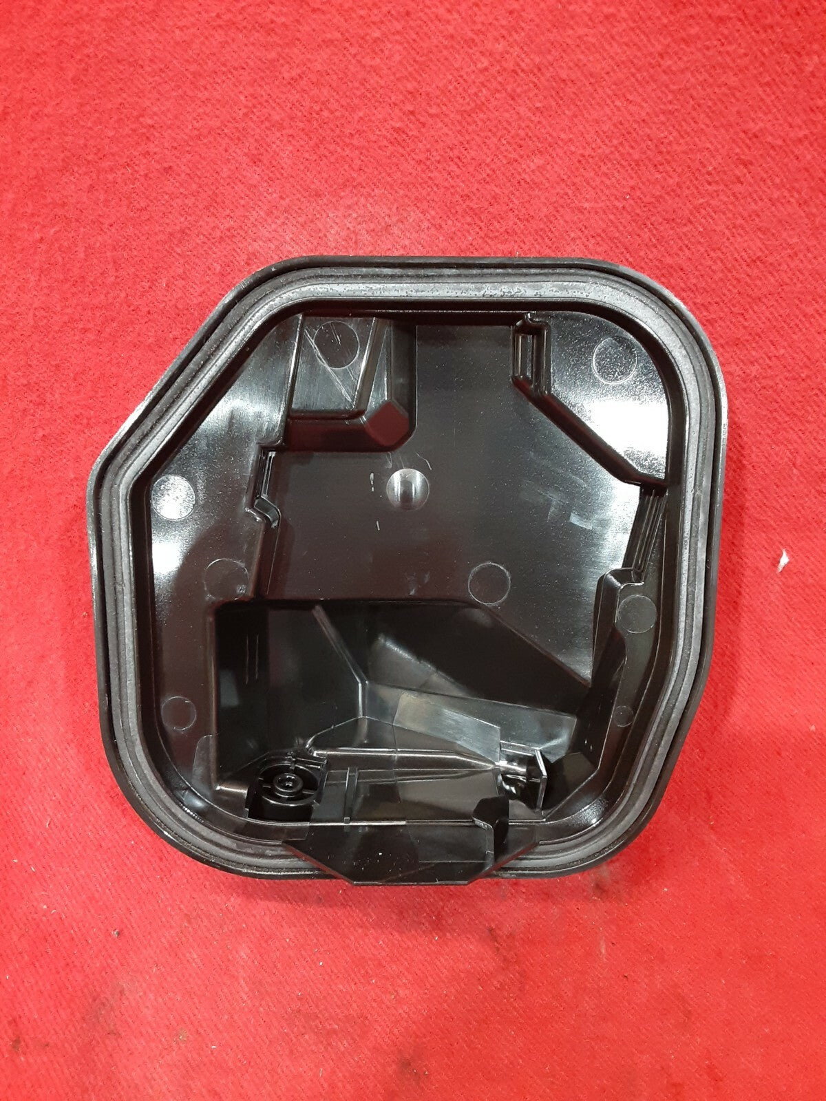 Volvo C30 - Passenger Headlight Rear Cover - Halogen Headlight