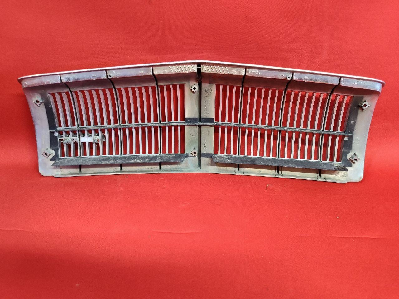 1988-1990 Buick Regal Custom Gran Sport Limited 2-Door Style Front Grille