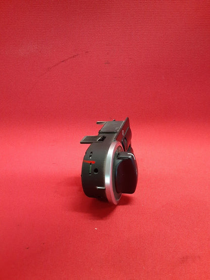 2003-2006 Range Rover HSE Headlight Lamp Switch YUD000161PUY