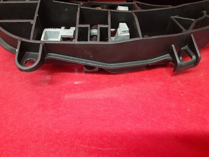 18-20 Buick Regal Sportback TourX RIGHT FRONT PASSENGER Door Handle Rioja Red