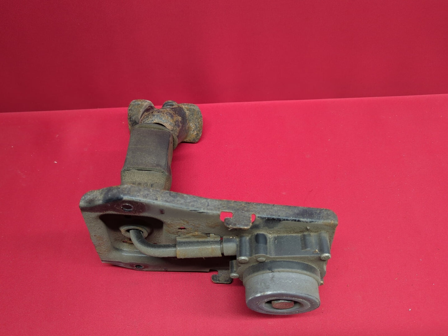 2007 - 2017 Traverse Enclave Acadia Outlook - Spare Tire Winch / Carrier