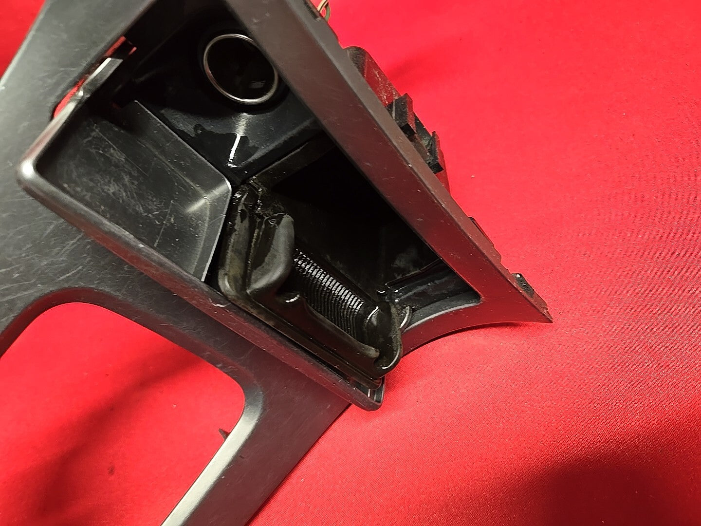 2005 2006 Saab 9-2x Shifter Bezel Coin Ash Tray 12v Cubby Trim Bezel 32007967