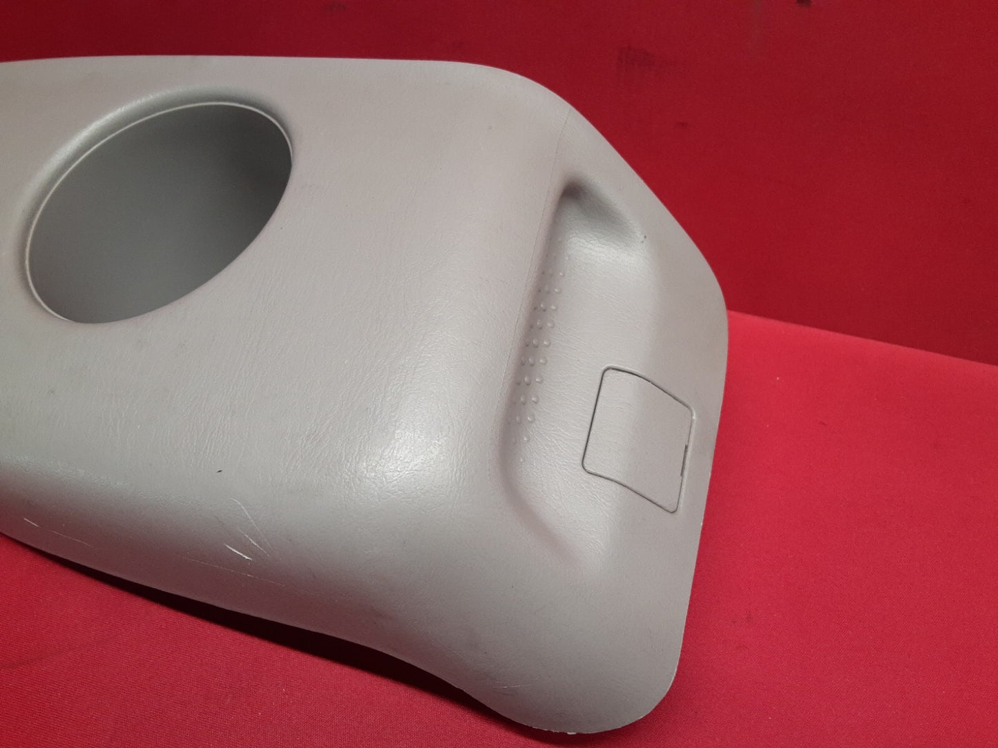 2003 - 2007 Toyota Highlander LEFT REAR Hatch Deck Cup Holder Cover Trim Grey