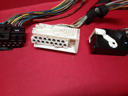 2003 - 2009 Range Rover HSE Headlight Lighting Control Module YWC500280 PIGTAILS