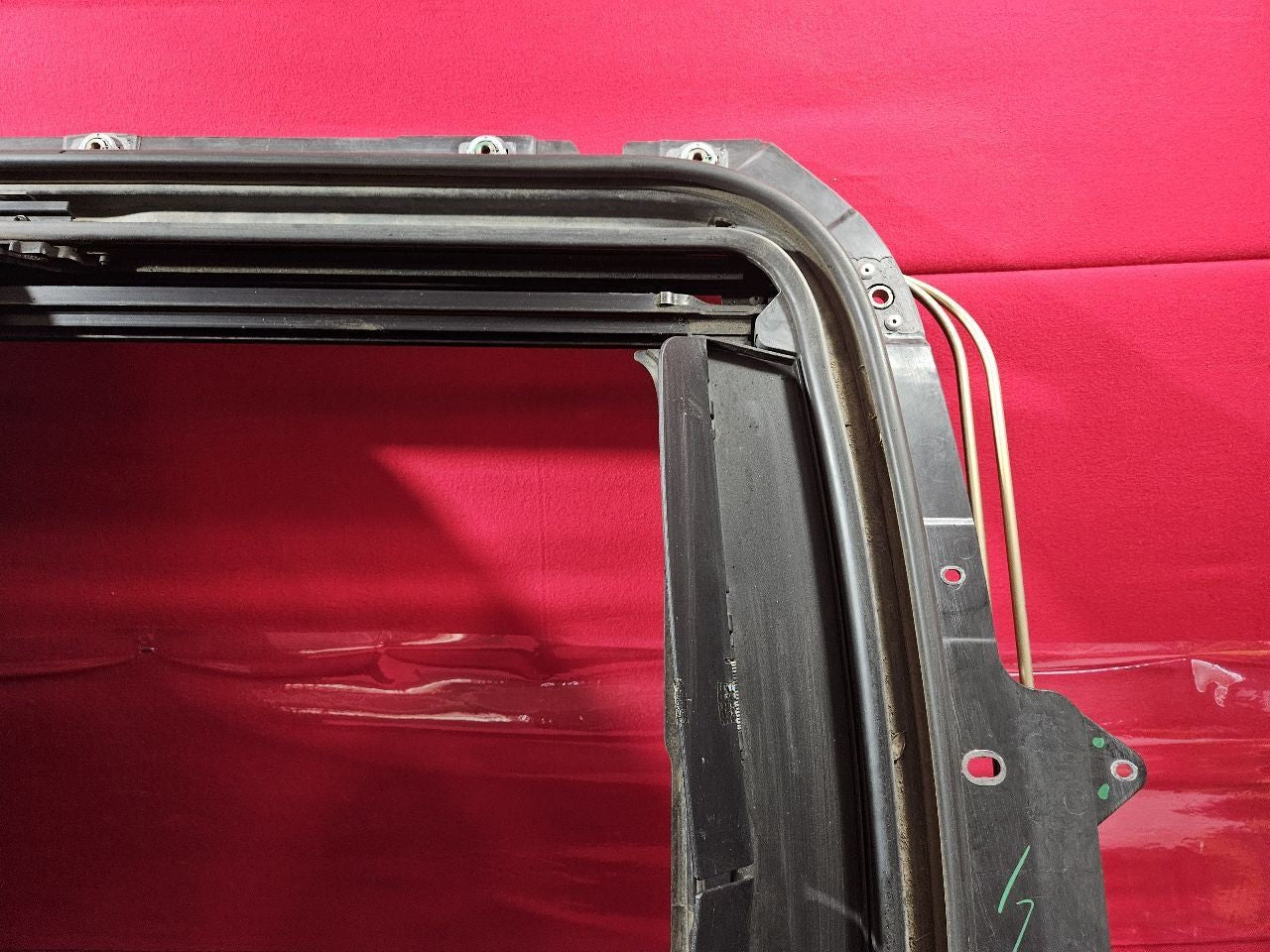 2002-2006 Mini Cooper Base / S PANORAMIC Sunroof Glass w/ Track Assembly