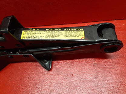 2007 - 2012 Toyota Camry Prius Floor Jack, Handle and Wheel Lug Wrench Set