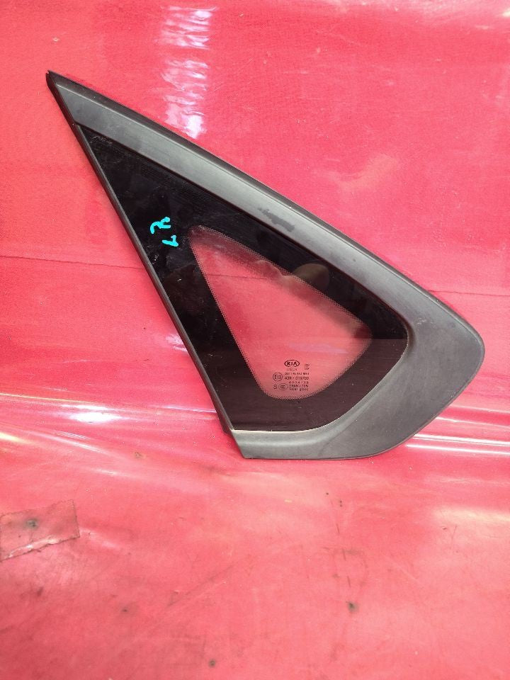 2019-2024 Kia Forte LEFT DRIVER REAR Quarter Panel Vent Glass Black Trim 68k