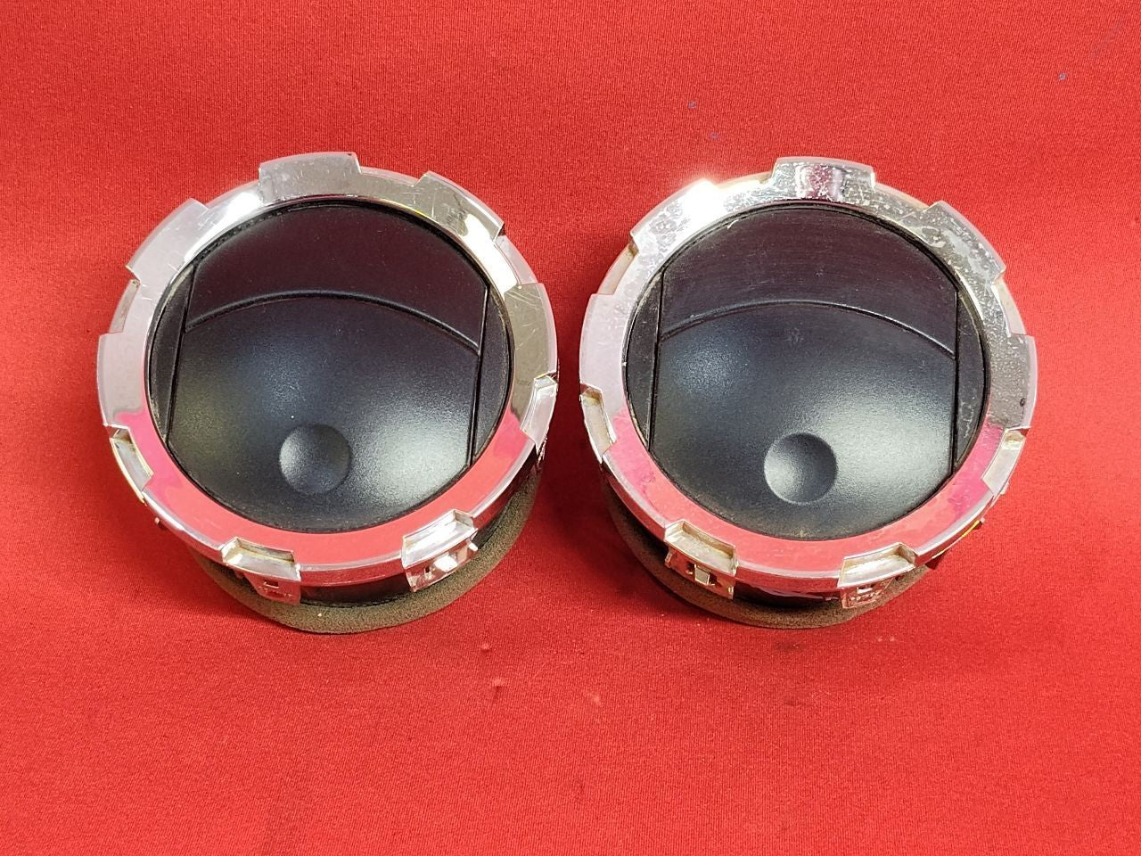 2008-2010 Ford F-250 F-350 Super Duty CENTER Dash Air Vents SET - Charcoal