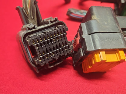 2004 Dodge Durango Limited / SLT Engine Control Module ECM PCM - PIGTAIL WIRES