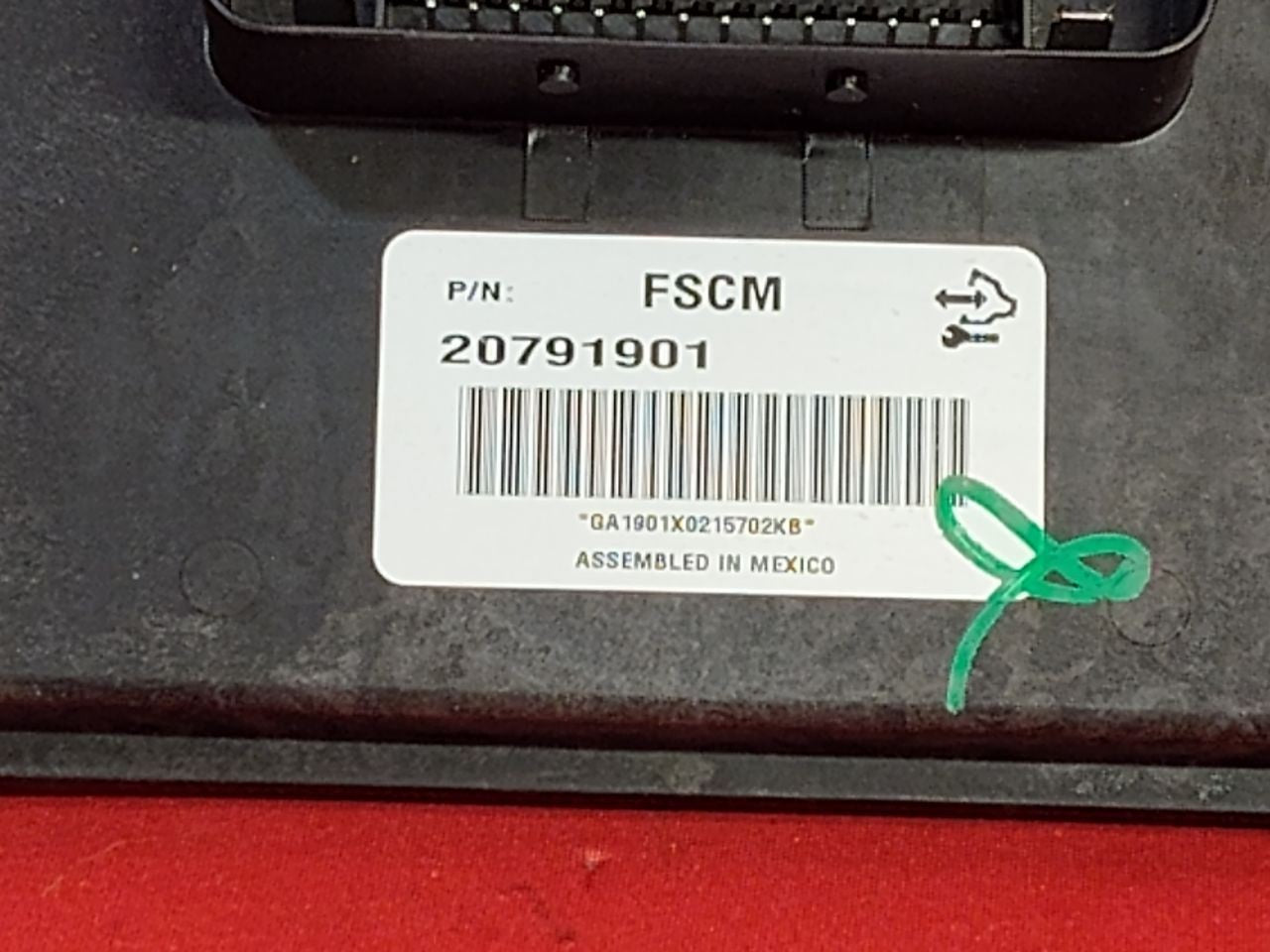 GM Chevrolet Buick GMC Cadillac Saturn Fuel Pump Flow Control Module 20791901