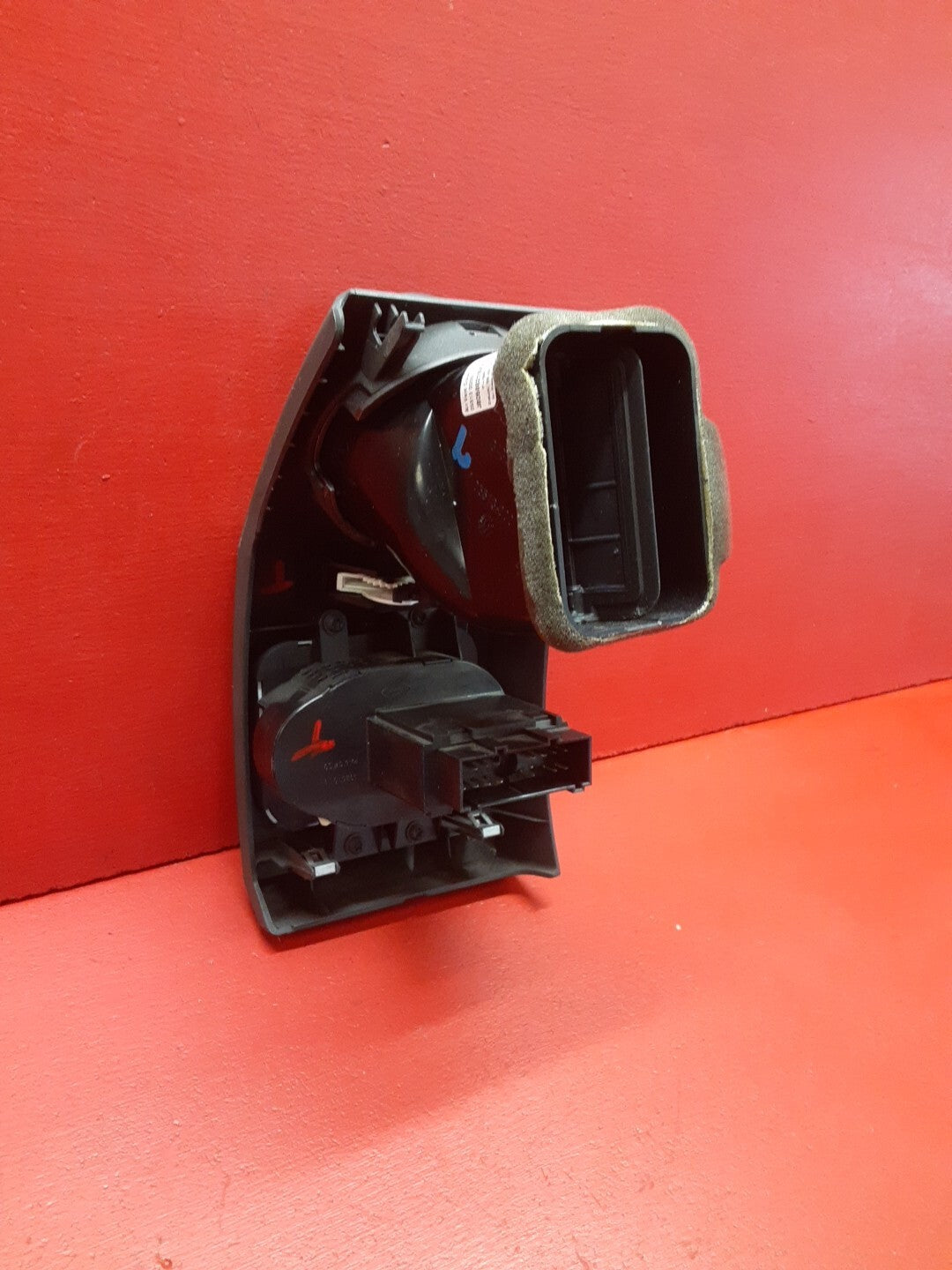 2005 -2009 Land Rover LR3 Headlight Switch W/ Vent Trim Bezel Left Driver