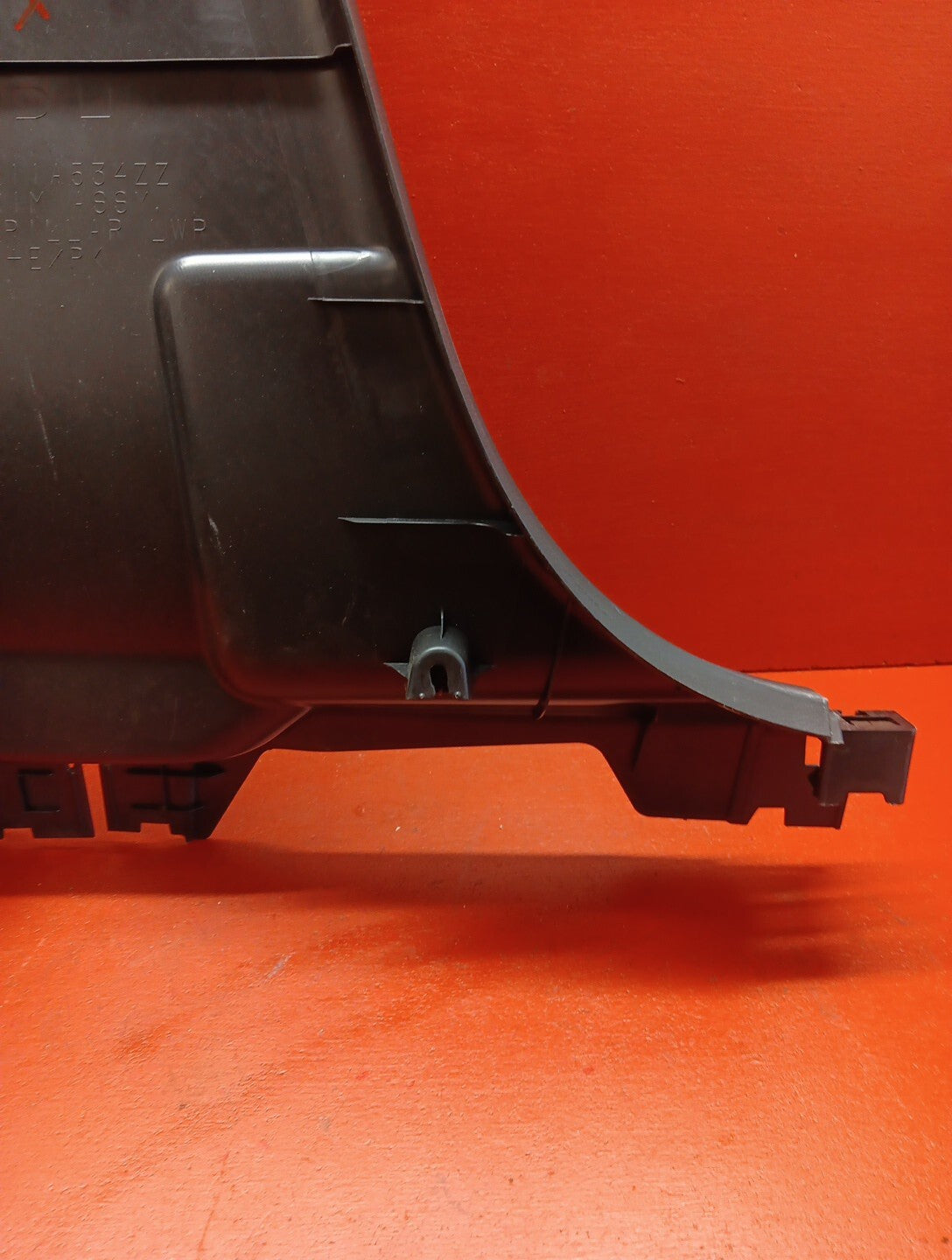 2022-2023 Mitsubishi Outlander Right B Pillar Center Lower Trim 7211A534XA