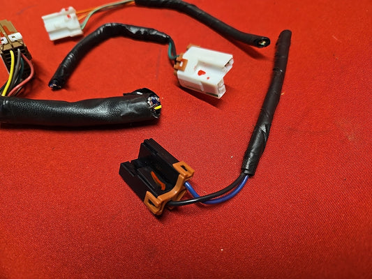 2011 Kia Sorento Center Dash Auxiliary USB Port Dual 12v Plug - PIGTAIL WIRES